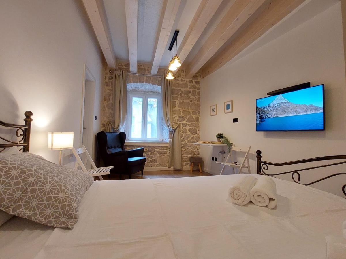 Central Palace Apartment Sibenik Exterior photo