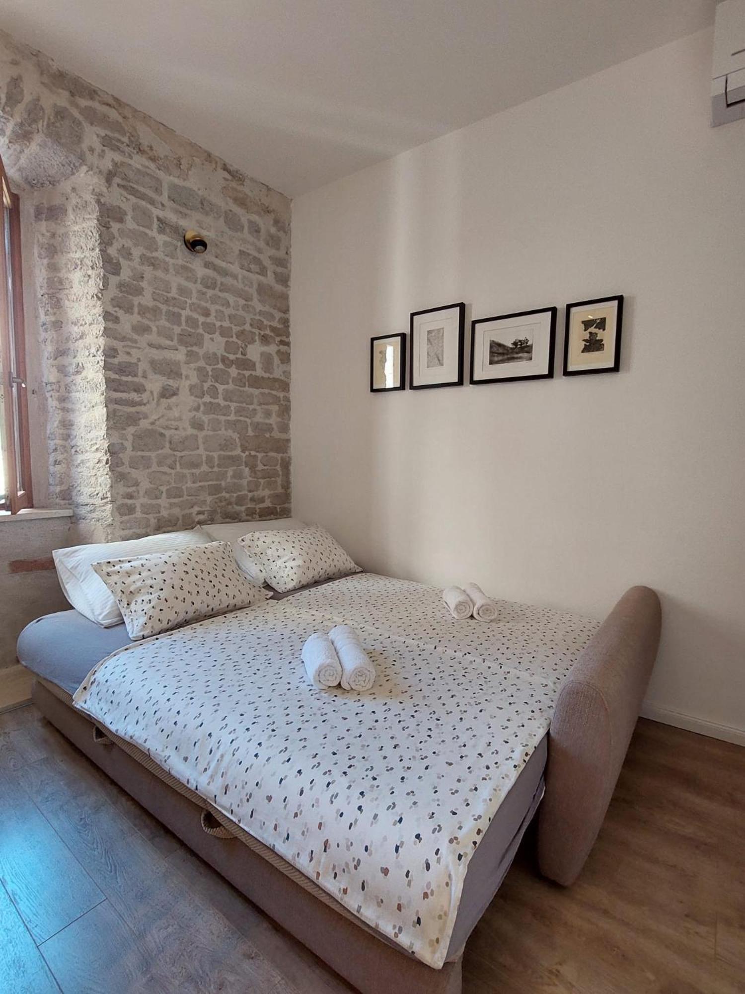 Central Palace Apartment Sibenik Exterior photo